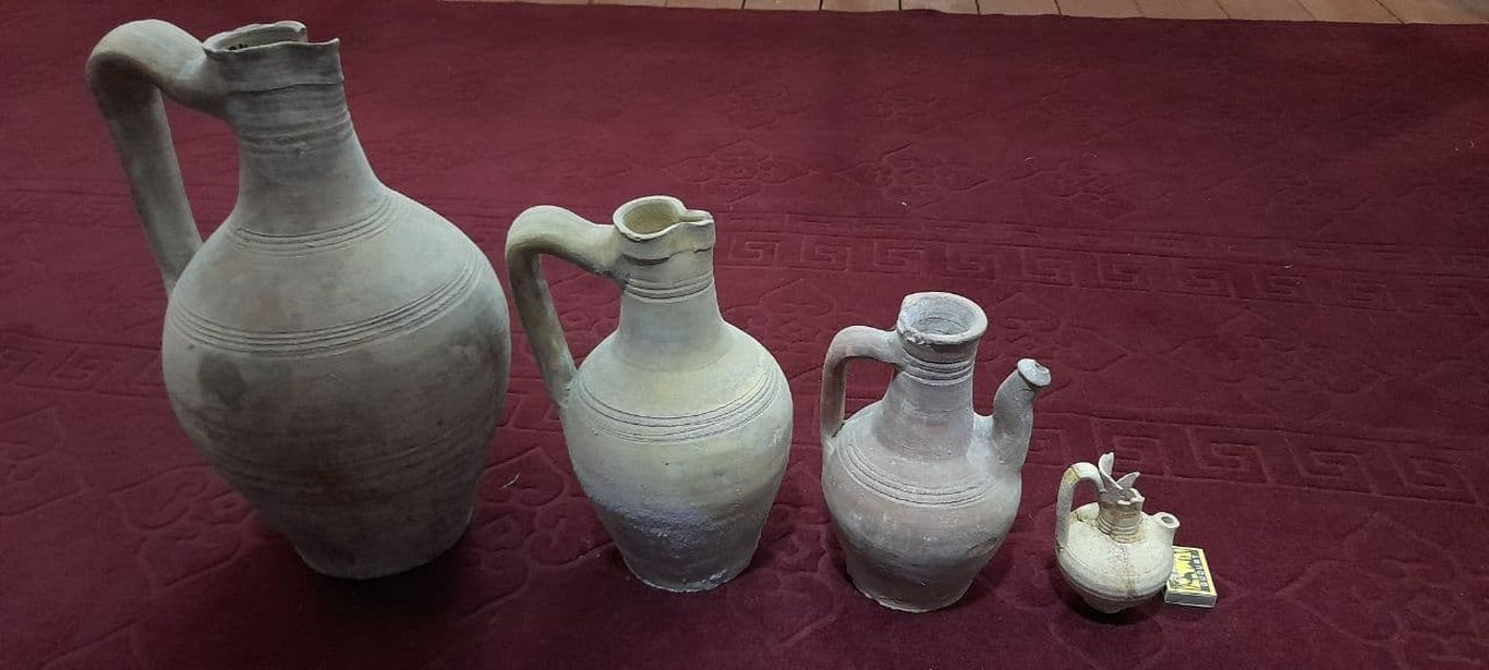 Ахсикентдан ноёб кўза топилди