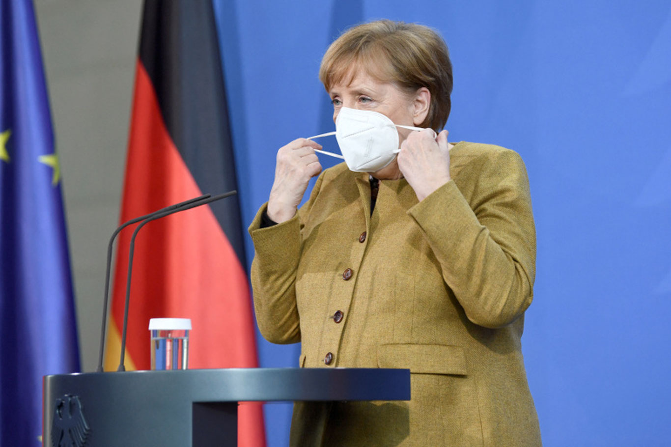 Ангела Меркель лавозимидан кетганидан кейин 15 минг евро пенсия олади