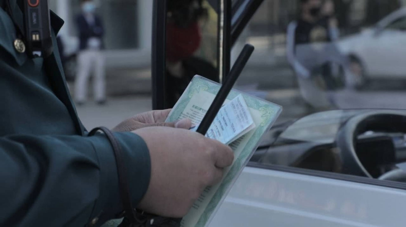 1 сентябрдан ҳайдовчилардан ишончномани талаб этиш тартиби бекор қилинади