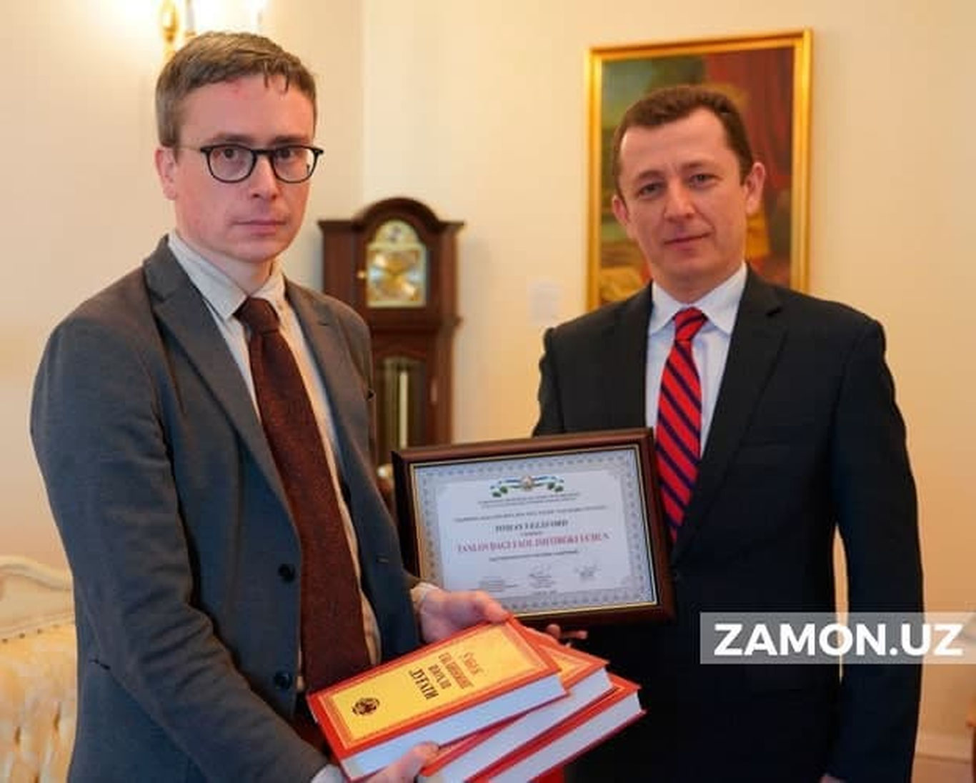 "Qadring baland bo‘lsin, ona tilim" xalqaro ko‘rik-tanlovida britaniyalik Tomas Velsford g‘olib bo‘ldi