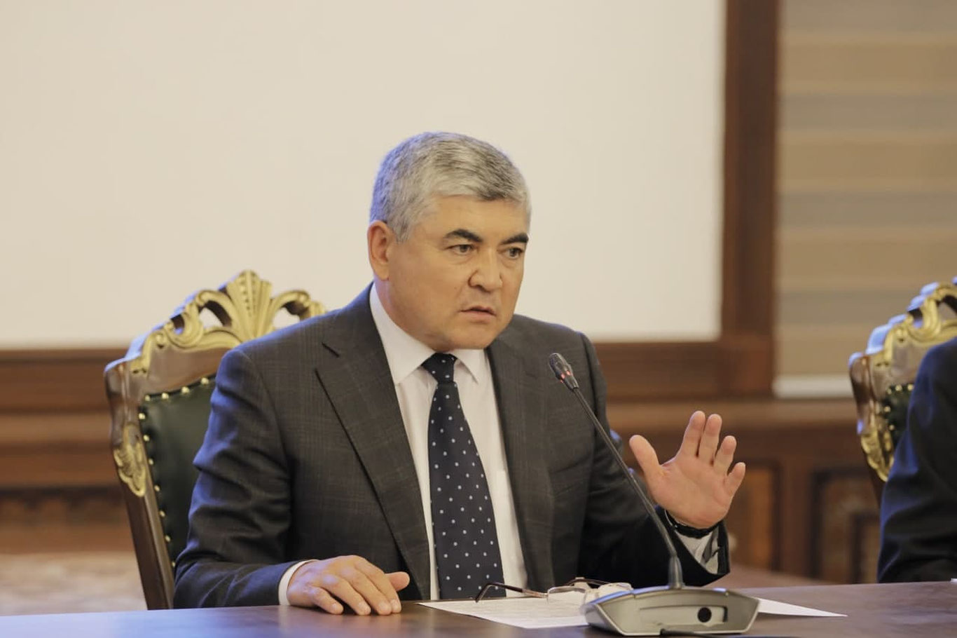 Sirdaryo hokimi 9 tuman va shahar rahbarilariga jiddiy ogohlantirish berdi