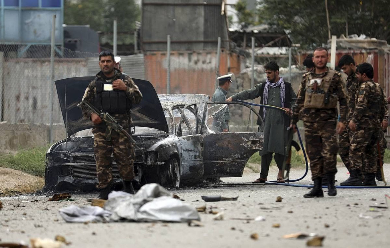 Qurbon hayiti kuni Afg‘oniston prezidenti qarorgohi yonida ishga tushirilgan reaktiv snaryadlar ISHID tomonidan portlatilgani aytilmoqda