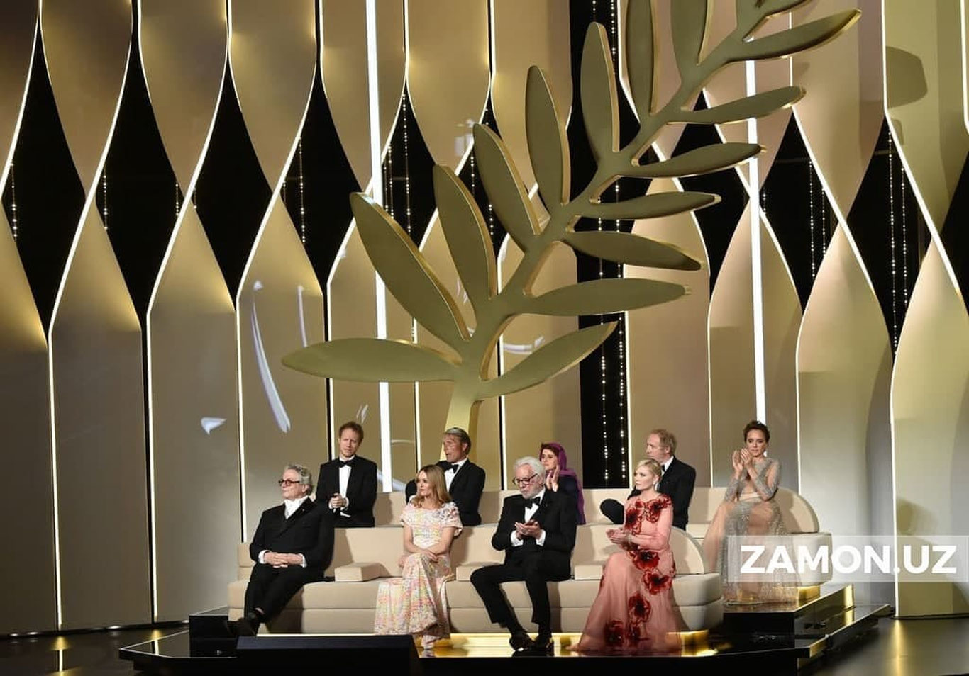 Россия делегацияси Канн кинофестивалининг иштирокчилари қаторидан ўчирилди