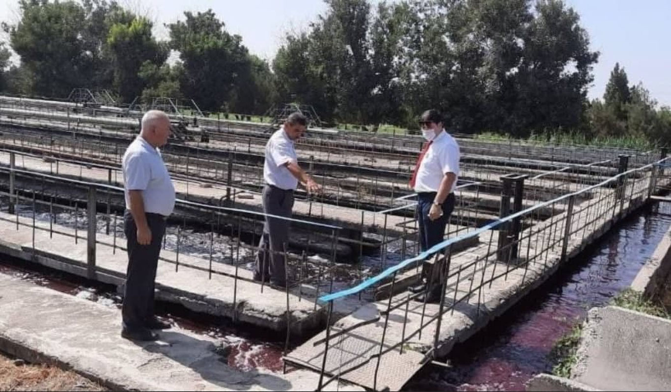 Chirchiq daryosida qizil rangdagi suv oqizilayotgani aniqlandi