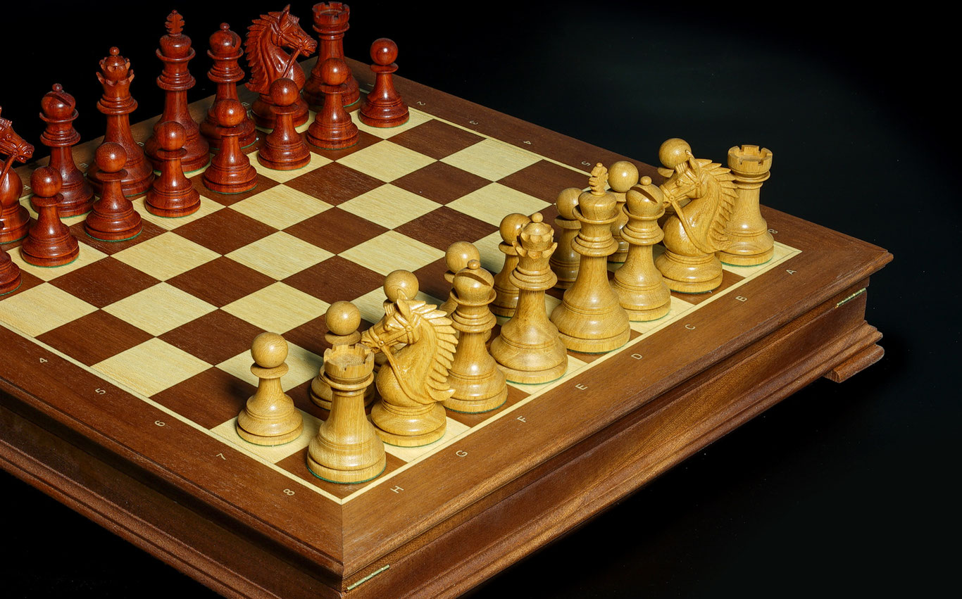 10 синф ўқувчиси шаҳмат бўйича нидерландиялик гроссмейстерни мағлуб этди