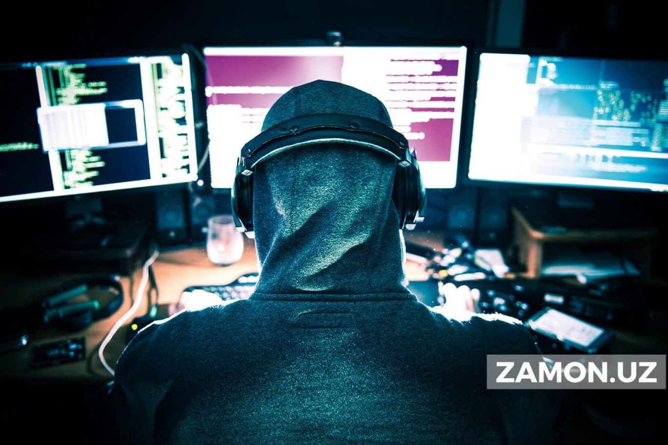 Хакерлар бир гуруҳ машҳур шахсларга тегишли маълумотларни ўғирлади