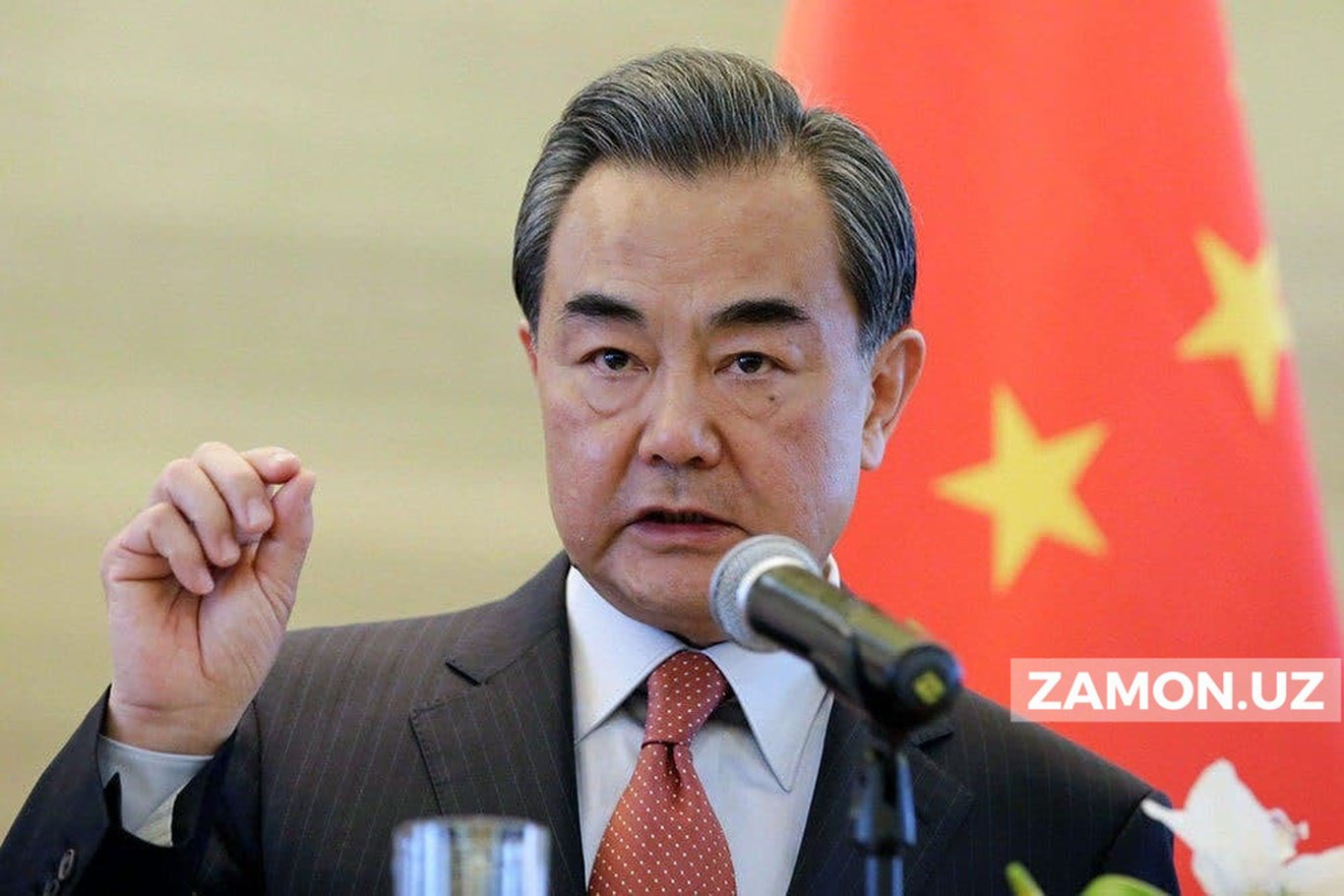 АҚШ билан Хитой ўртасида очиқ қарама-қаршилик шаклланиши мумкин — Ван И