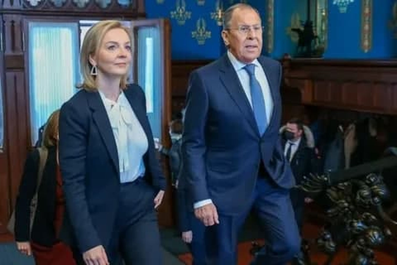 “Карнинг соқов билан суҳбати”