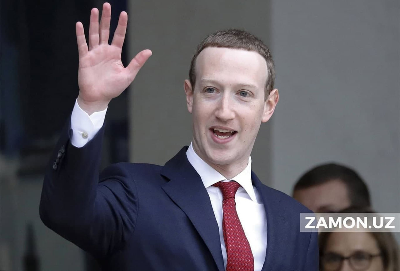 Цукерберг дунёнинг ТОП-10 миллиардери рўйхатидан кетди