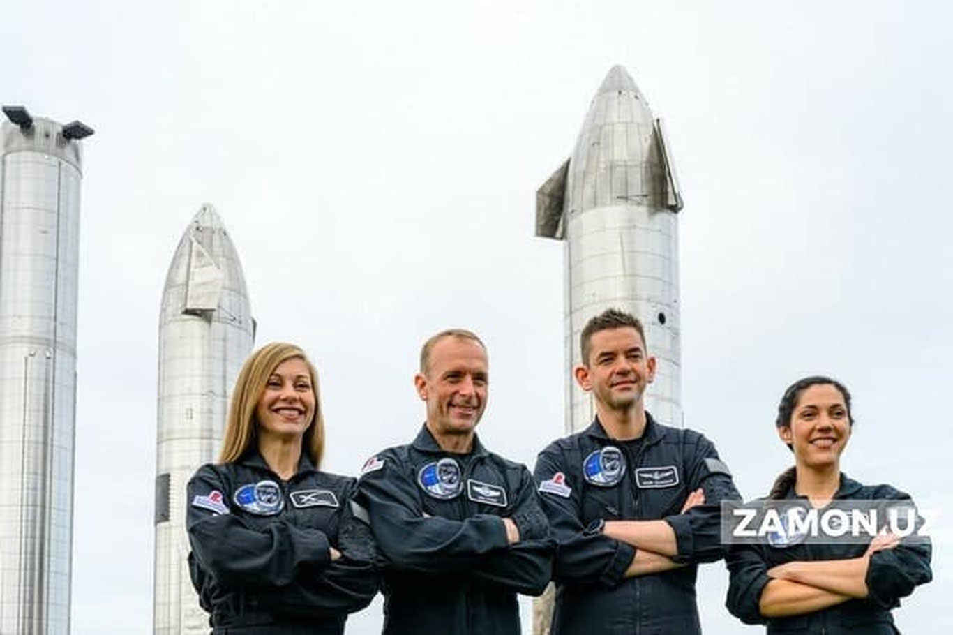 SpaceX 2022-yilda sayyohlarni koinotga chiqarishi mumkin