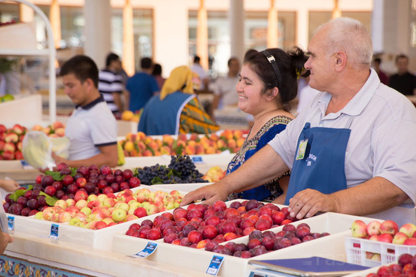 Истеъмол бозоридаги товарлар ва хизматлар ўртача 0,2 % га арзонлашди