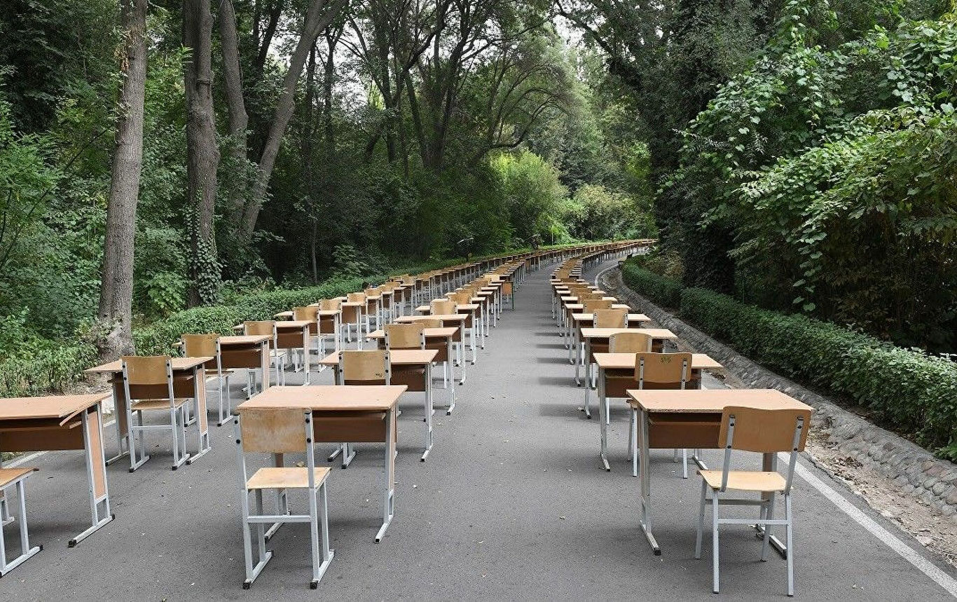 Юридик университет магистратурасига тест синовлари Ботаника боғида бўлиб ўтади