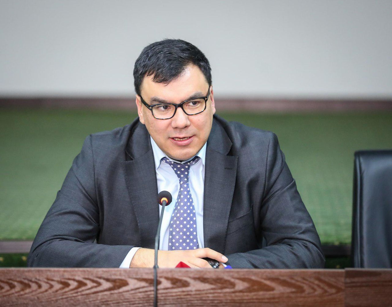 «Musobaqalarda tanish-bilishchilikka chek qo‘yish uchun onlayn platforma yaratiladi» — Aziz Abduhakimov