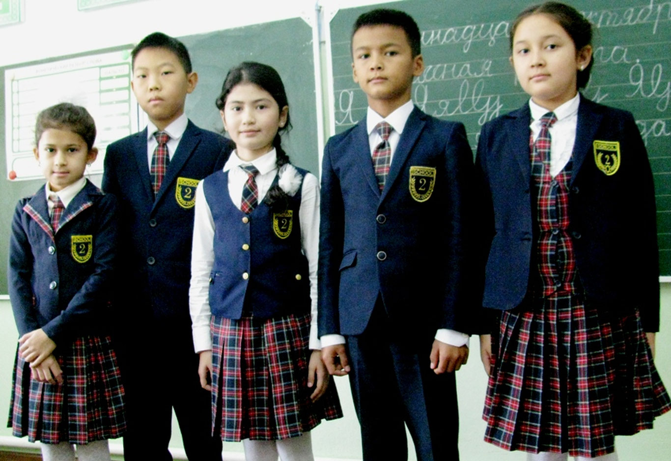 Yangi o‘quv yili uchun maktab formalari tartibi eʼlon qilindi