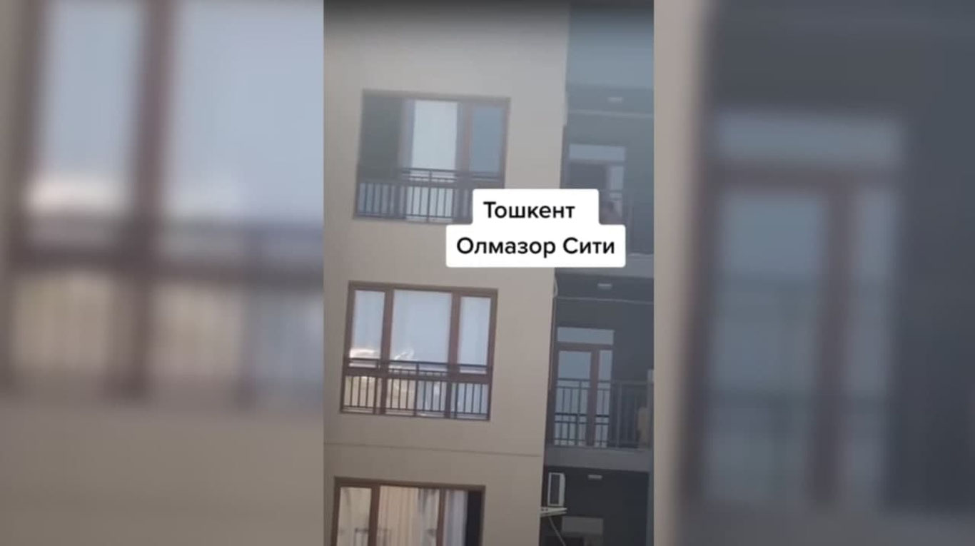 Balkondagi juftlik aslida kim edi?