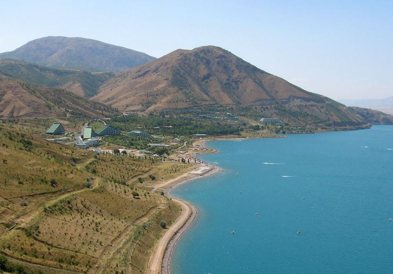 Чорвоқ сув омборидаги ерларда чорва молларининг боқилиши тақиқланади