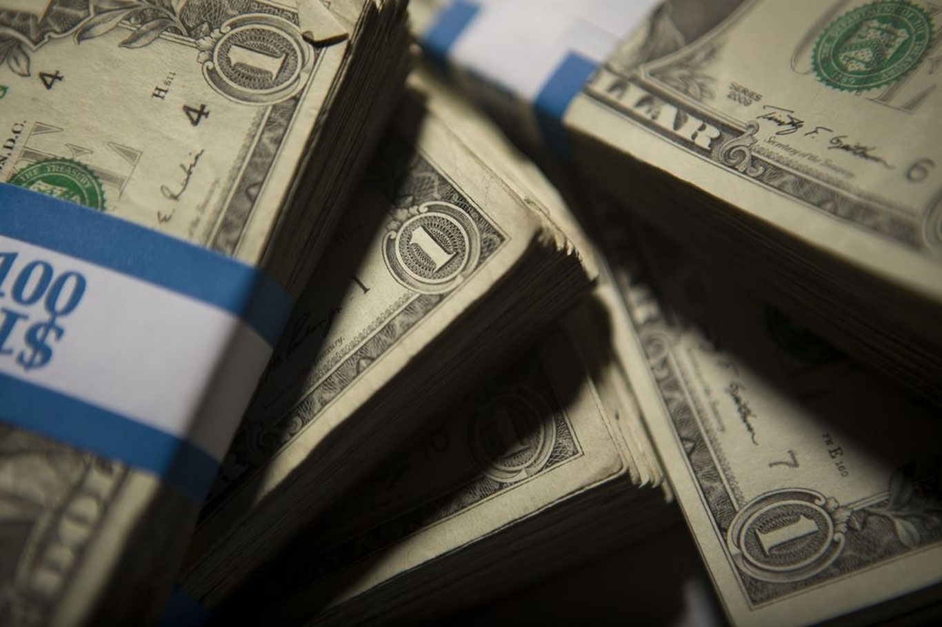 AQSh Afg’onistonga dollar yetkazib berishni to’xtatdi
