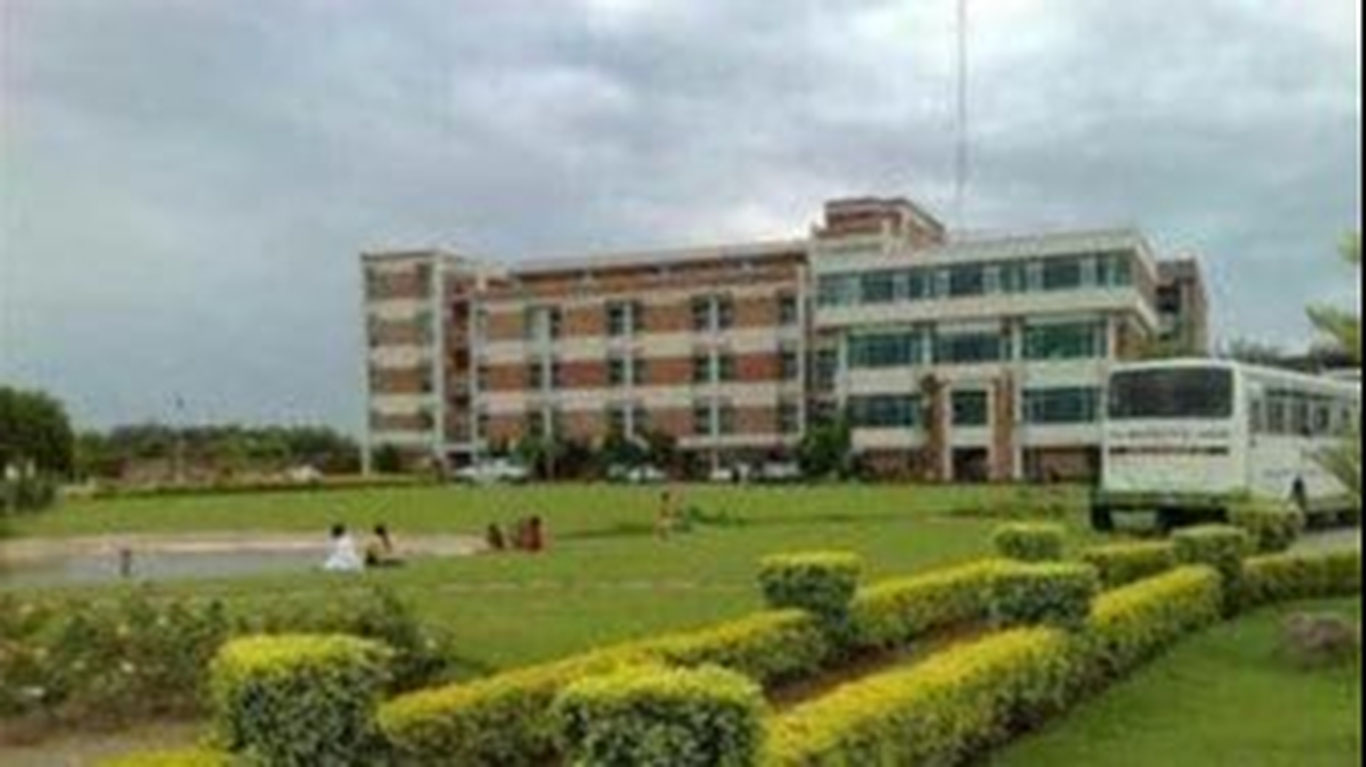 Namanganda Lahore xalqaro universiteti filiali ochiladi