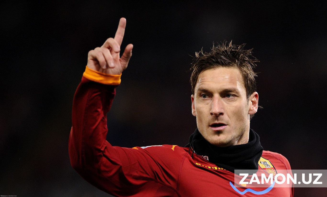 Totti qaytmoqda