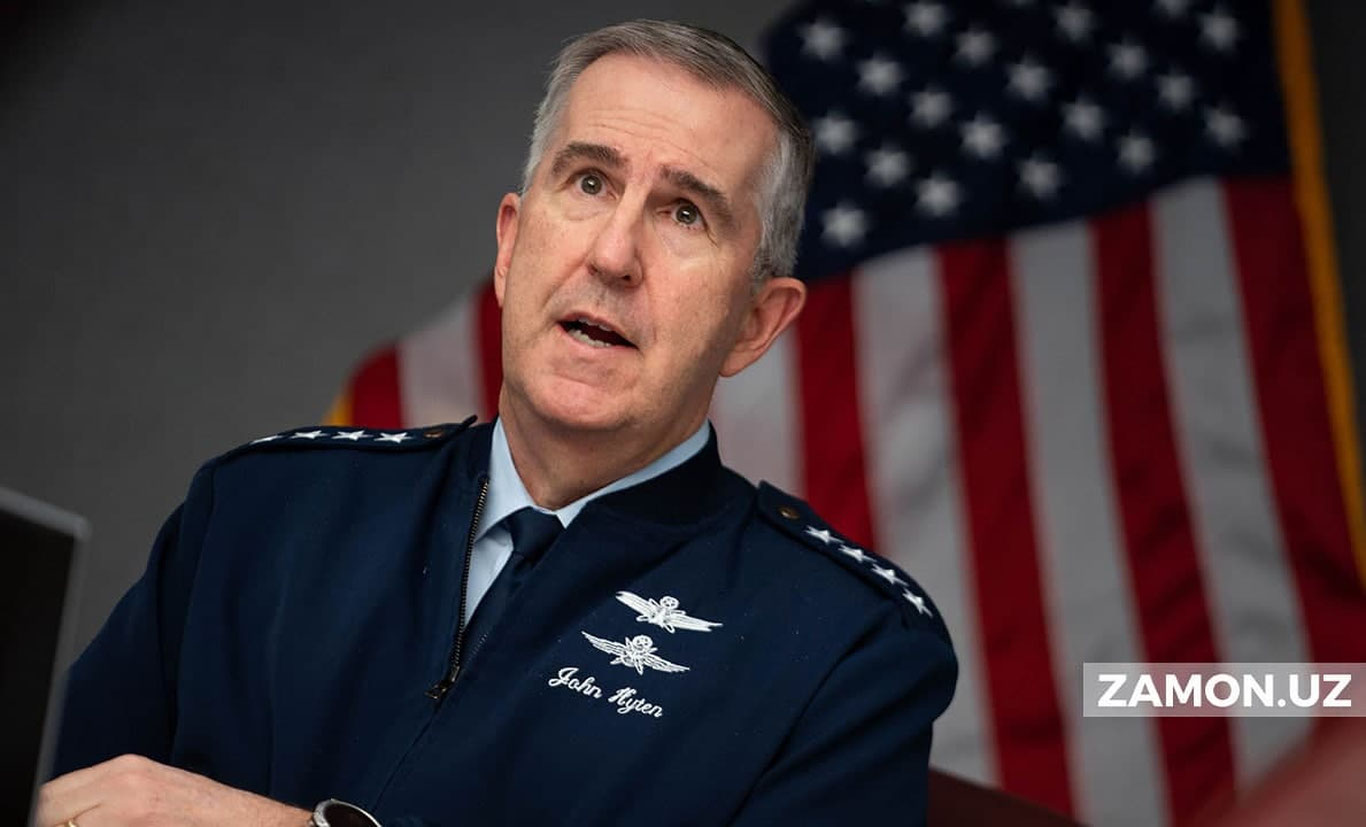 "Россия ва Хитой билан урушга йўл қўймаслик асосий мақсадимиз бўлиши керак” — АҚШ генерали Жон Хайтен
