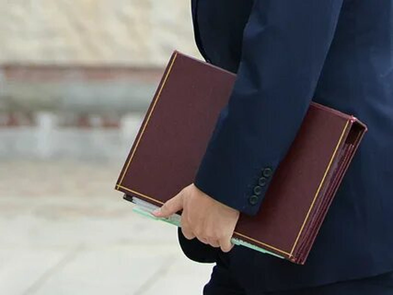 Byudjet tashkilot ochib-yopishga sarflanadimi?