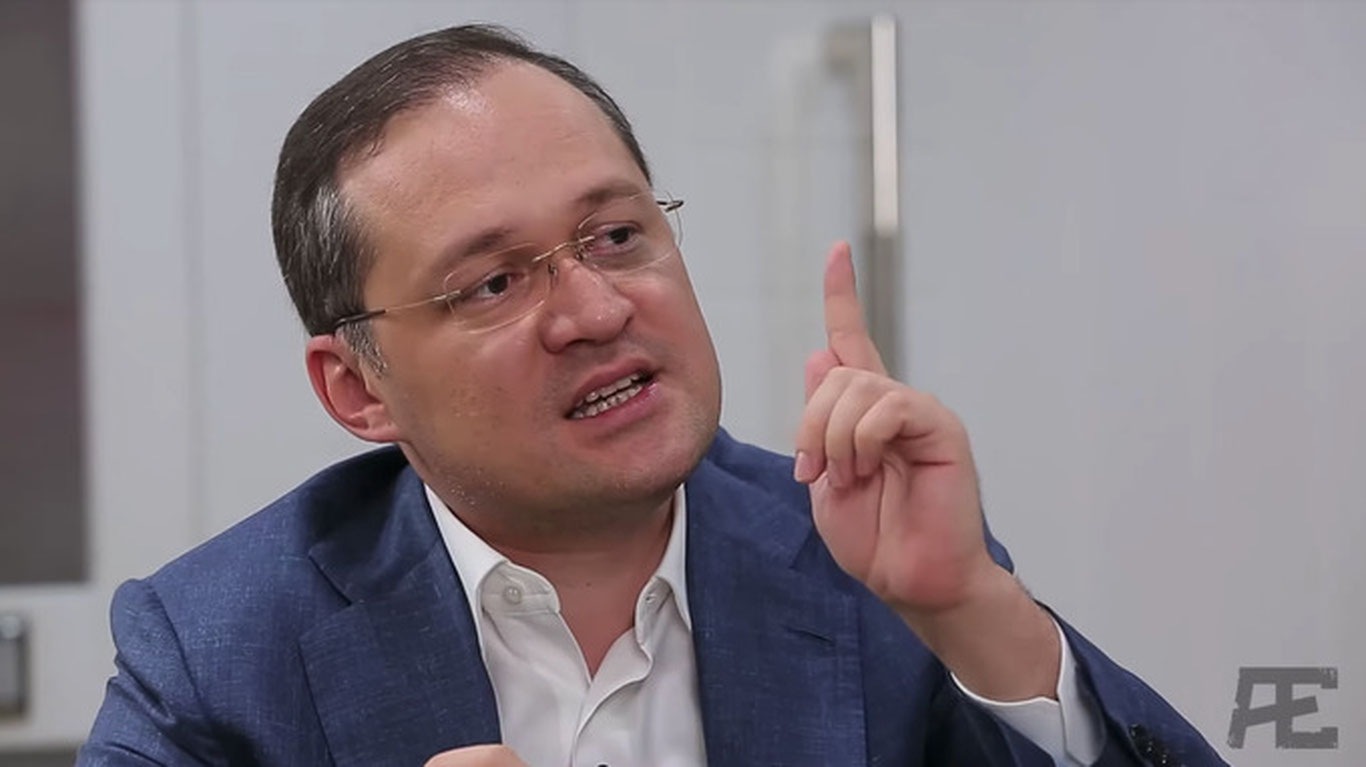 “...Reklama chiqishini xohlamaysizmi? Unda to‘lang!”