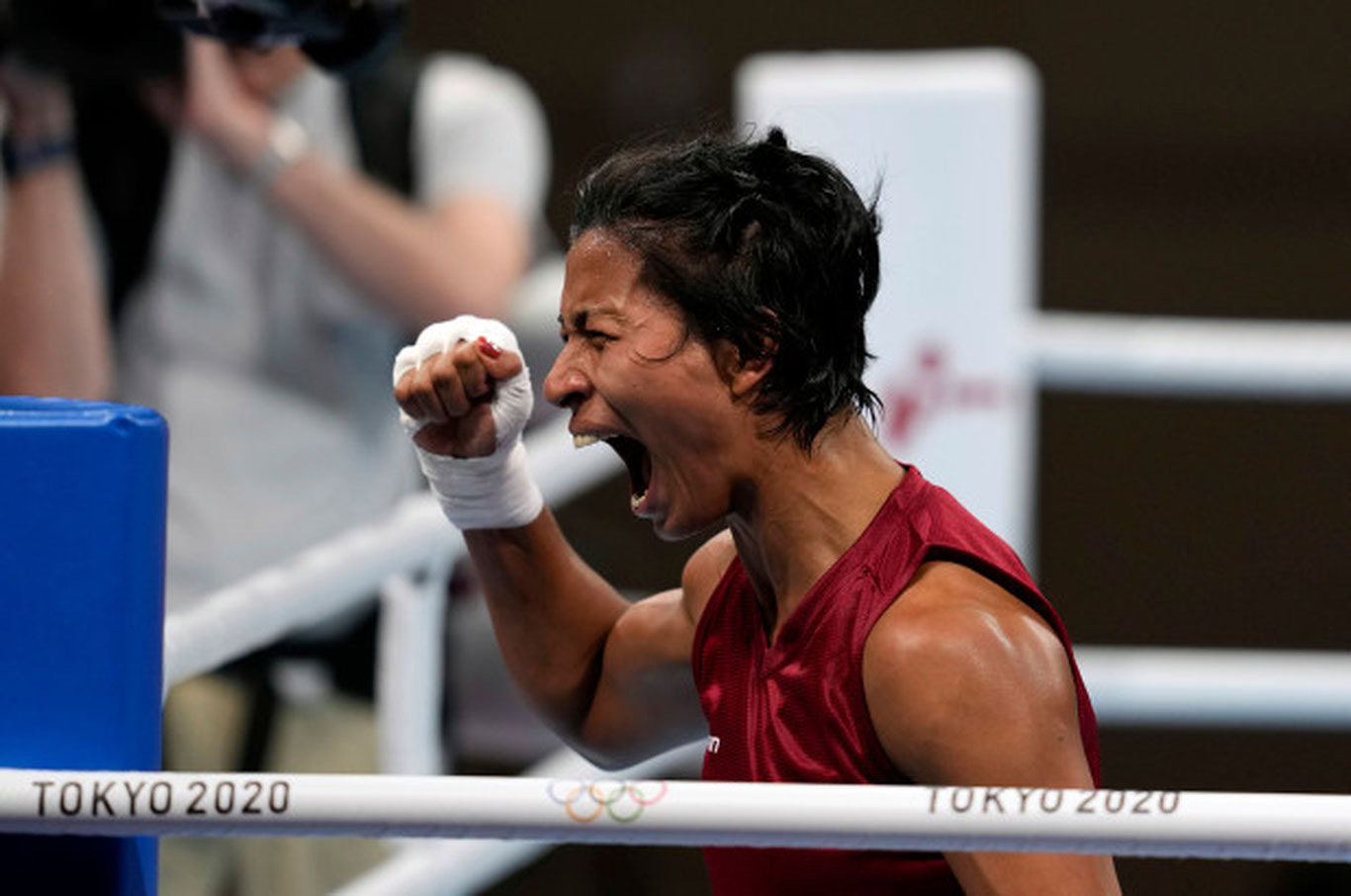 Olimpiadada bronza yutgan sportchining qishlog‘ini asfalt qilib beradigan bo‘lishdi
