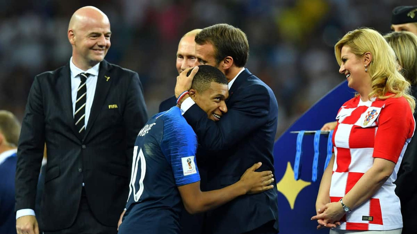 Makron Mbappe bilan uchrashib, undan "PSJ" dan ketmaslikni so'radi
