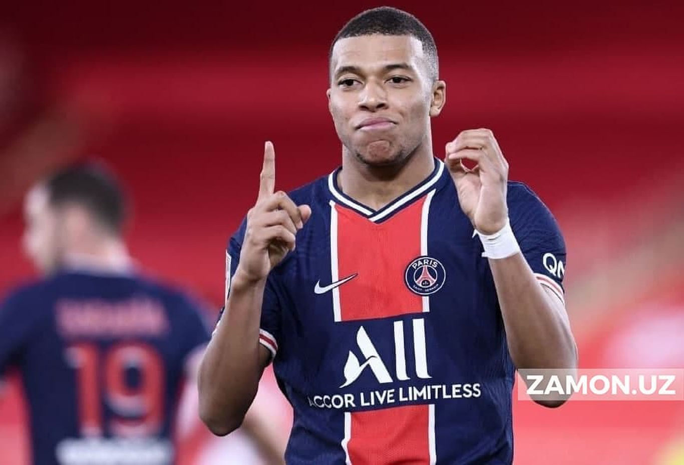 Мбаппега 6 йиллик шартнома ва бир йилда 40 миллион евро маош таклиф қилинди