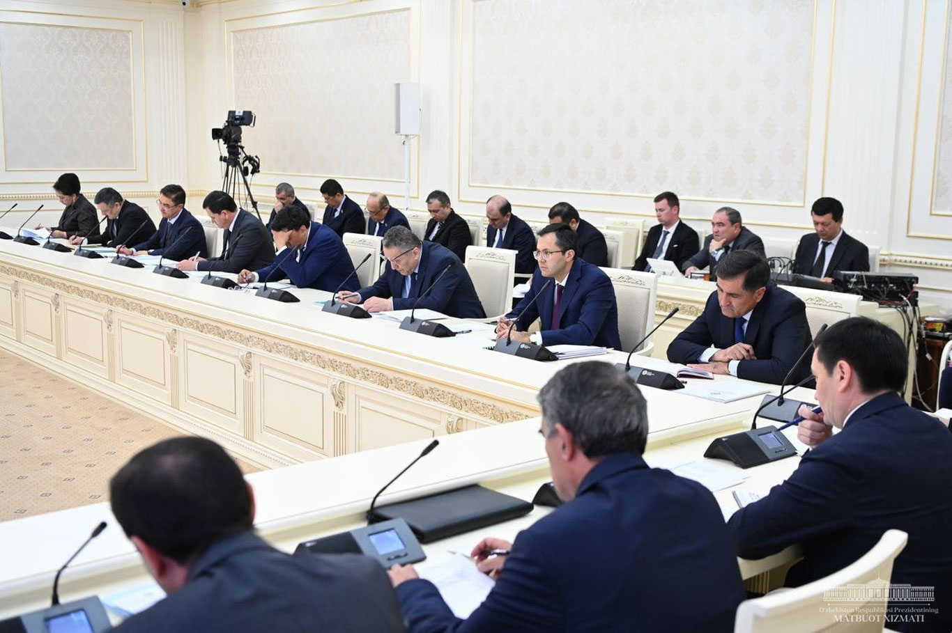 Президент март ойи бошида кузатилган шакарга “ажиотаж” мавзусига тўхталди