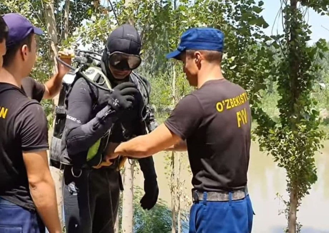 Фарғонада эри билан жанжаллашиб қолган 22 ёшли аёл ўзини Катта Фарғона каналига ташлаб, чўкиб кетган.