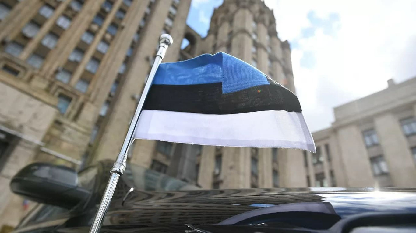Rossiya Estoniya konsulini persona non grata deb eʼlon qildi