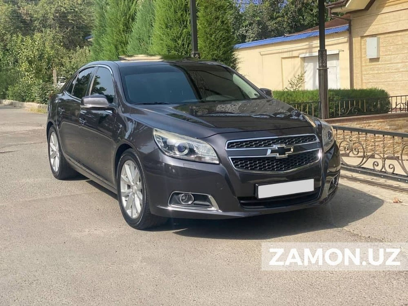 Qarzdor xatlangan "Malibu"sidan ayrilib qolishdan qo‘rqib, qarzini to‘lab berdi