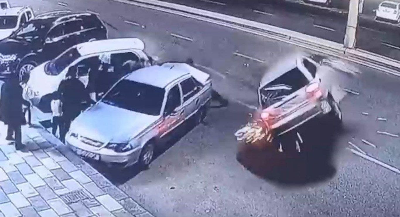 Тошкентда "Matiz" ҳайдовчиси 3 нафар пиёдани уриб юборди