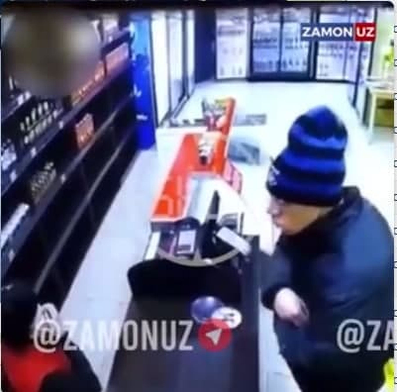 Rossiyada xaridor sotuvchini o‘ldirib qo‘ydi