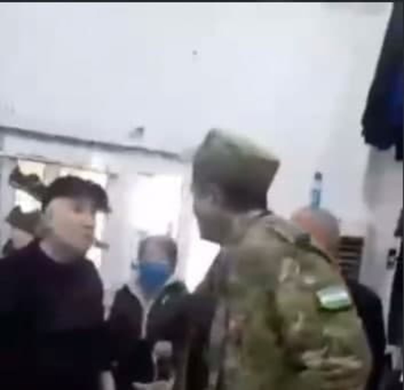 O‘rtoq “voyenkom”, ayol kishiga qo‘l ko‘tarishga kim huquq berdi?