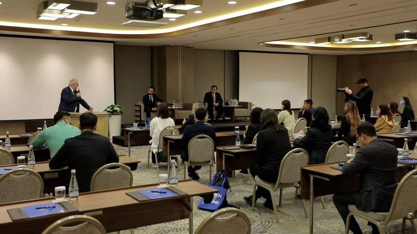 "Марказий Осиё ва глобал дунё ёшлар нигоҳида" конференцияси иш бошлади