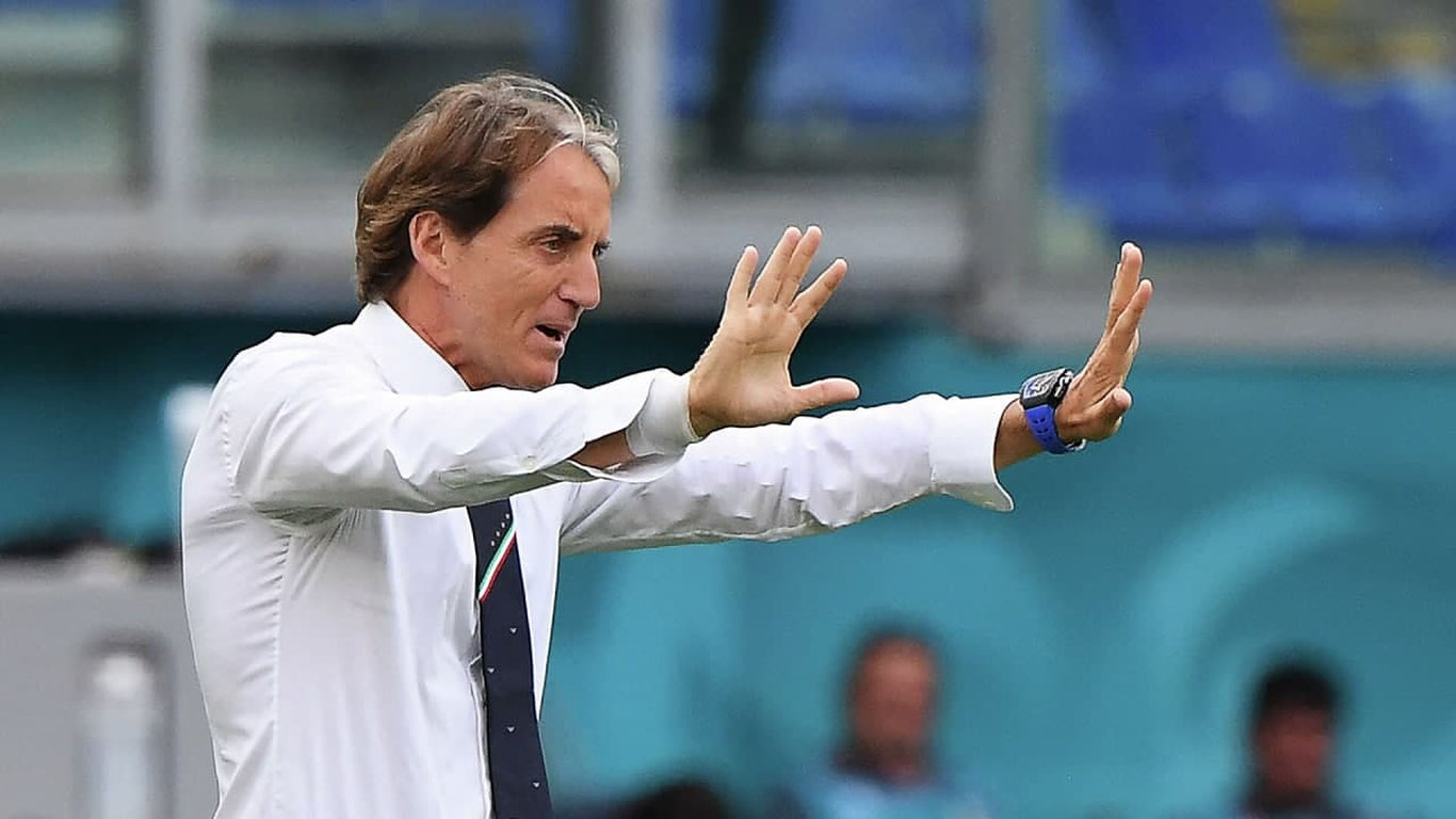 Манчини “Манчестер Юнайтед”ни бошқаришдан бош тортди