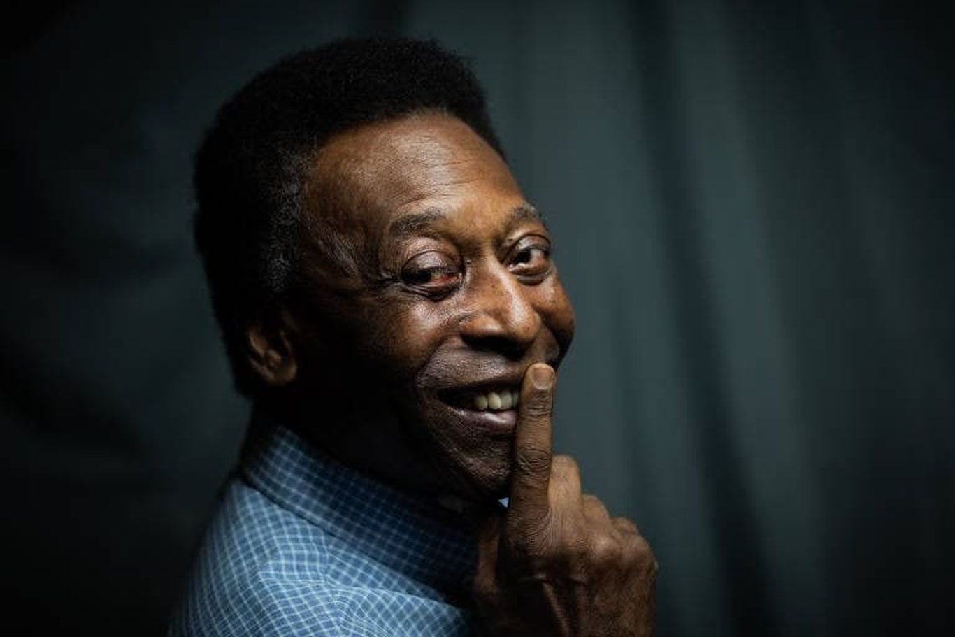 Pele yana kasalxonaga yotqizildi