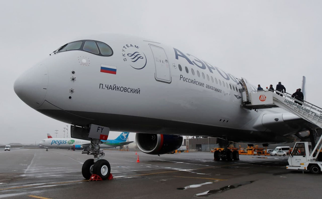 Rossiya fuqaro aviatsiyasining yarmidan ayrilishi mumkin