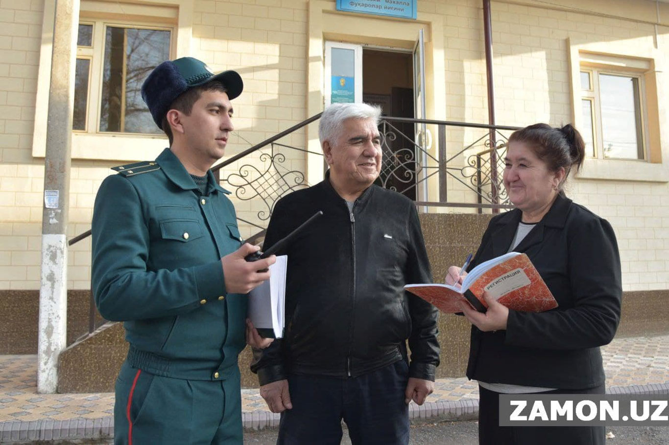 Мингтадан ортиқ хонадони бўлган маҳалла раиси 4,1 млн ойлик олади
