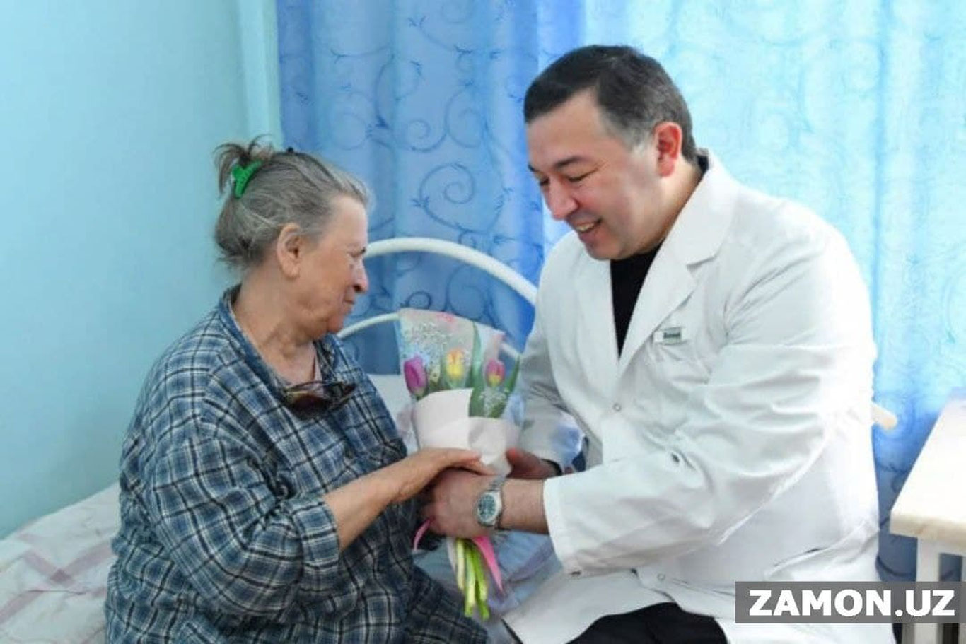 Sog‘liqni saqlash vaziri bemor xotin-qizlar holidan xabar oldi
