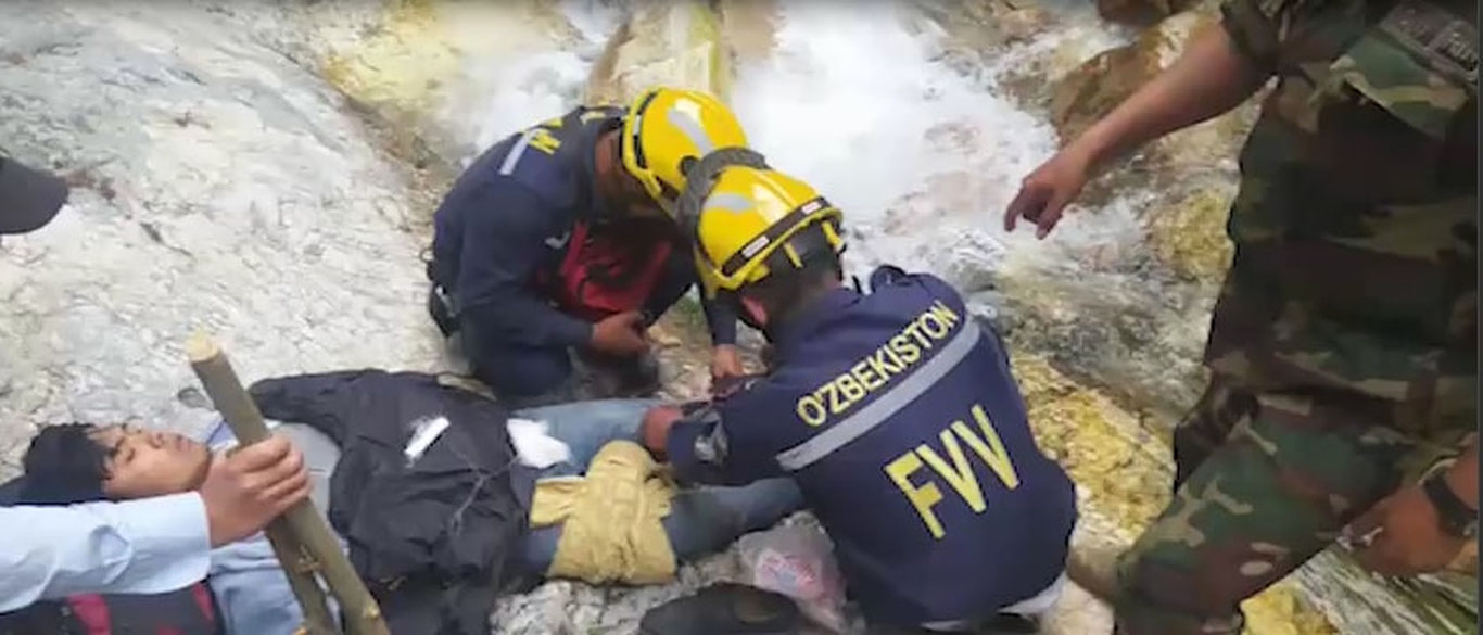 Бўстонлиқда шаршарада селфига тушмоқчи бўлган фуқаро қоядан қулаб тушди