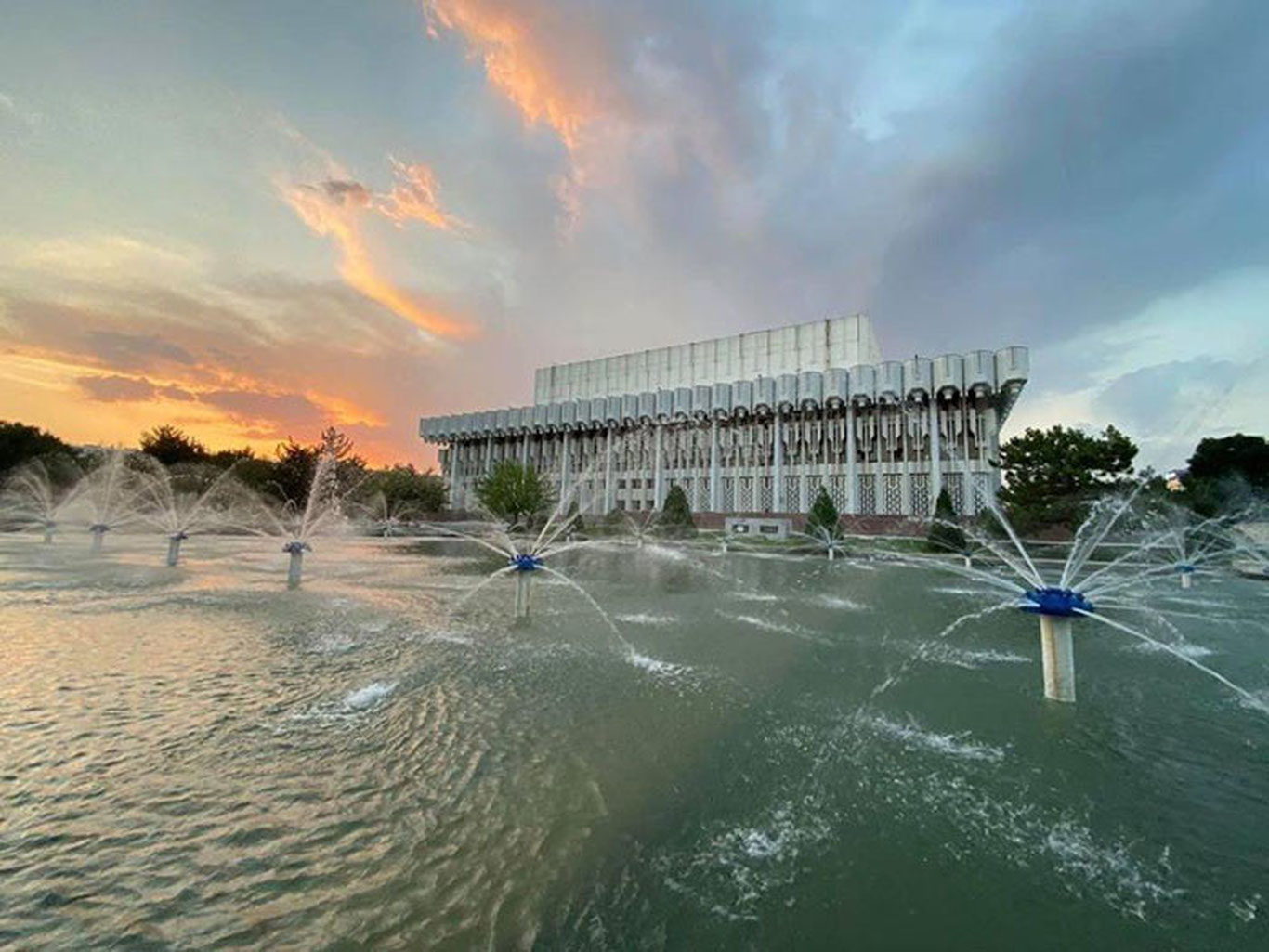 Бугун Ўзбекистонда ҳарорат бироз пасайишни бошлайди