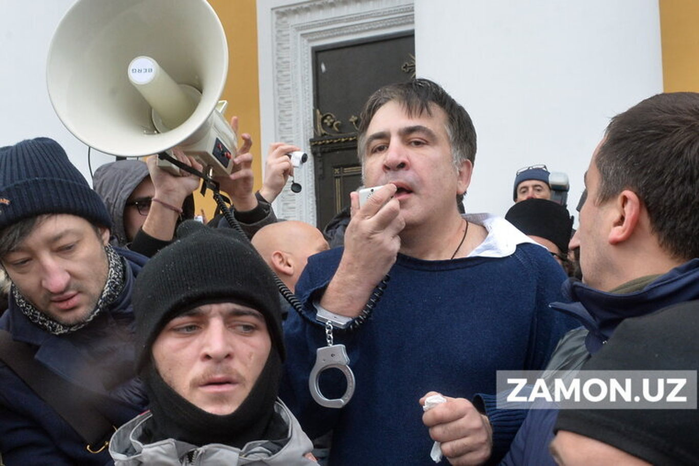 Грузияда бир гуруҳ депутатлар очлик эълон қилди