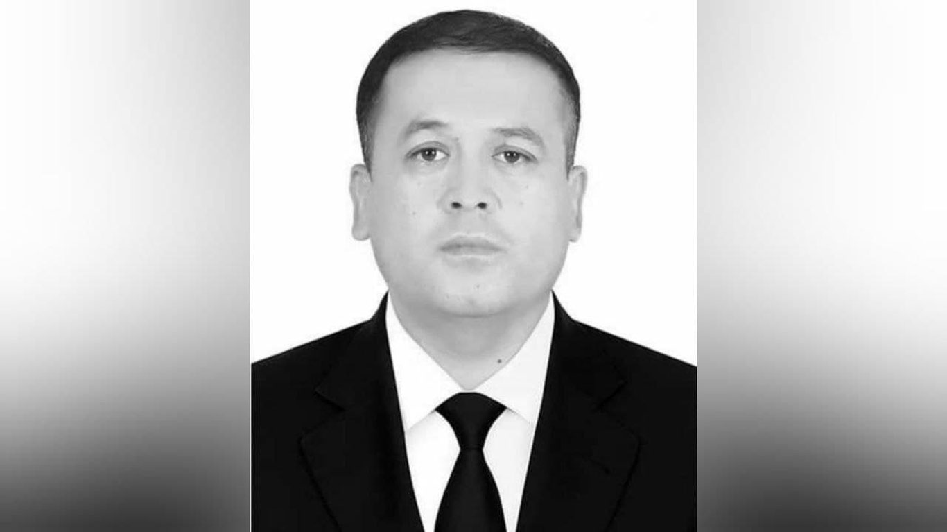 Хўжаобод ҳокимининг биринчи ўринбосари юрак хуружи ва пневмониядан вафот этди