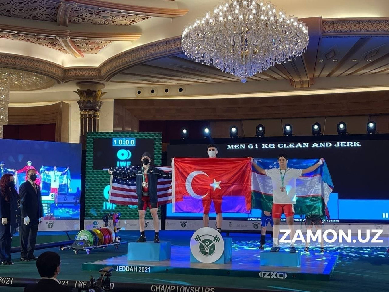 Оғир атлетика бўйича жаҳон чемпионати бронза медаль билан бошланди