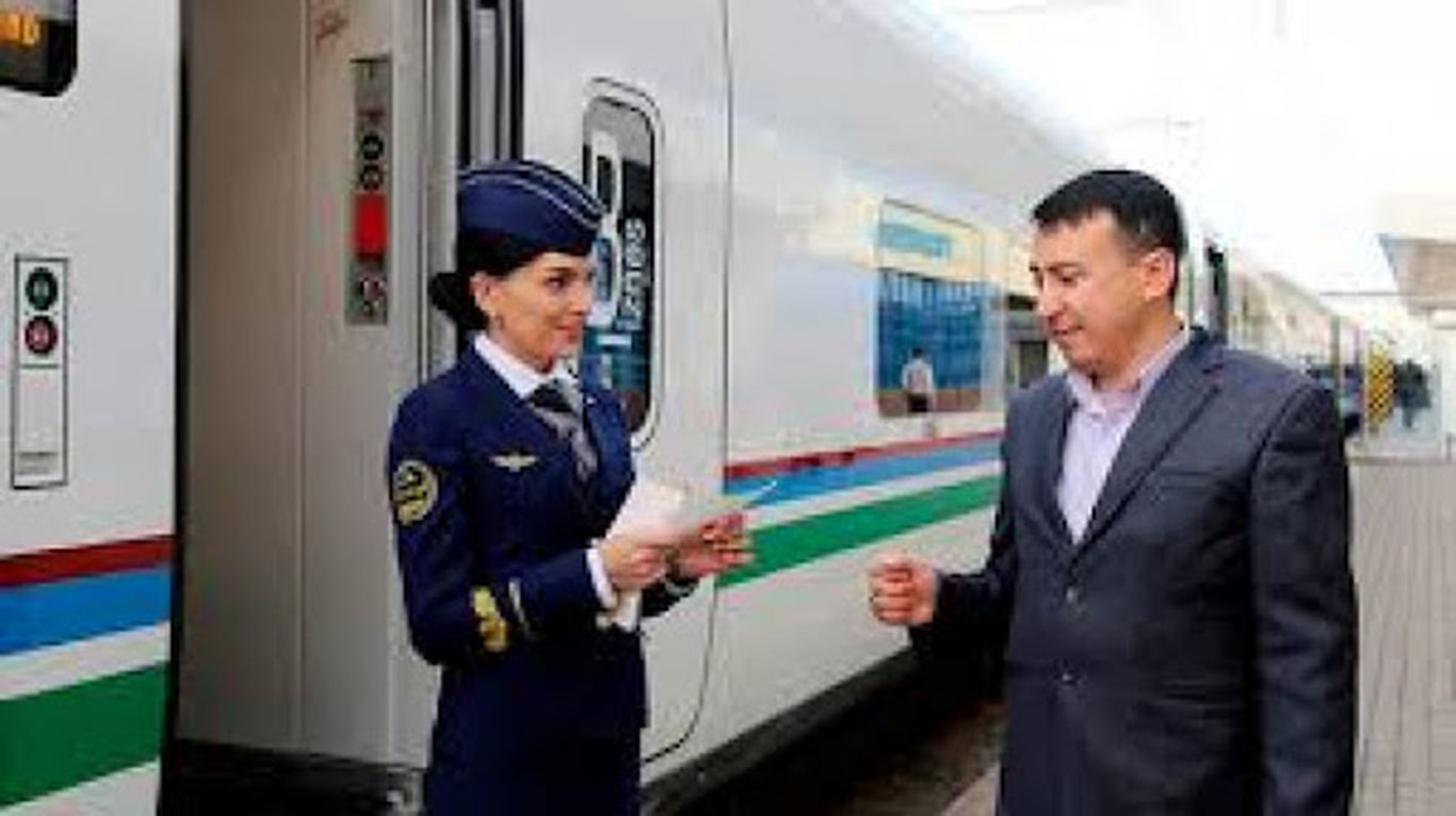 Бугун юртимизда Темир йўл транспорти ходимлари куни нишонланмоқда