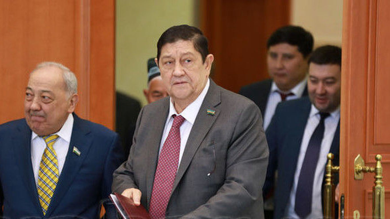 Rustam Inoyatov prezident maslahatchisi lavozimidan ozod etildi