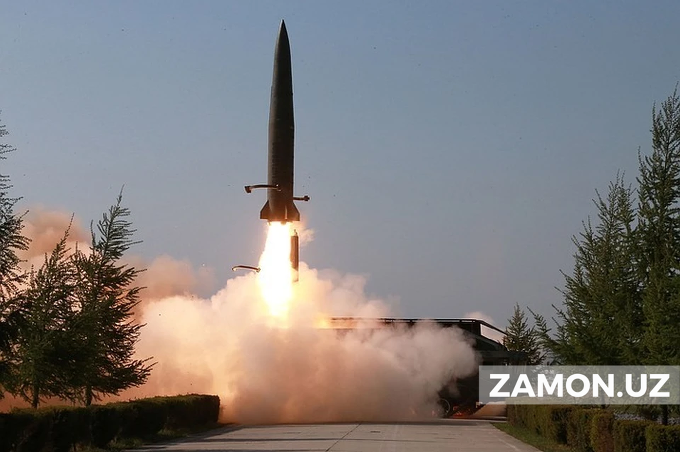 Шимолий Кореядан навбатдаги "туҳфа": яна баллистик ракеталар отилди